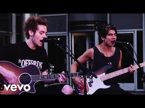 5 Seconds of Summer - Out Of My Limit (Live at Derp Con)