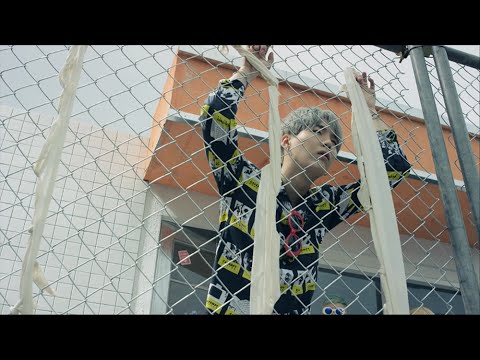 BTS (방탄소년단) &#039;불타오르네 (FIRE)&#039; Official MV