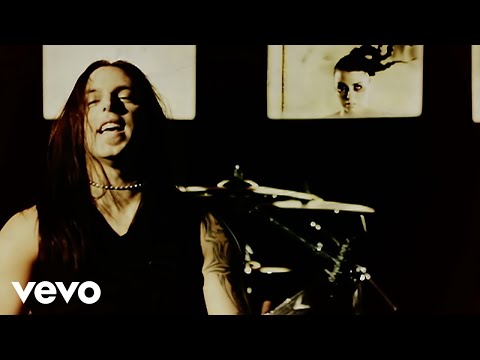 Bullet For My Valentine - Your Betrayal (Official Video)