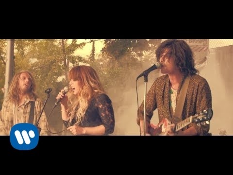 Grouplove - &quot;Shark Attack&quot; [OFFICIAL MUSIC VIDEO]