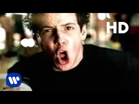 Simple Plan - I&#039;m Just A Kid (Official Video) [HD]