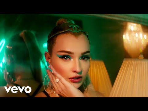 Kim Petras - Future Starts Now (Official Music Video)