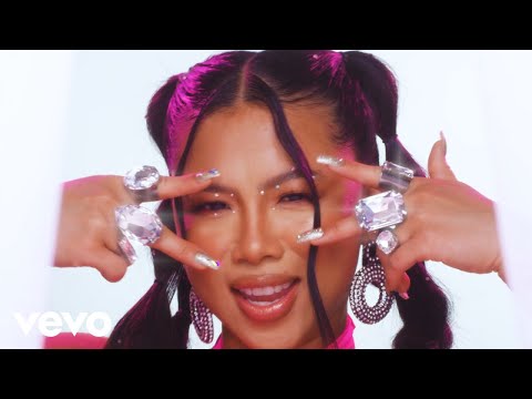 thuy - in my bag (official music video)