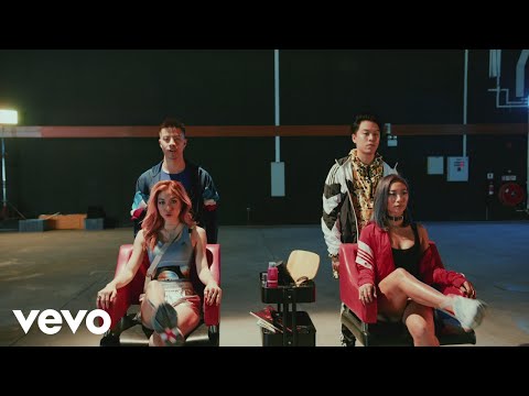 The Sam Willows - Thirsty (Official Music Video)