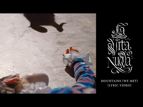 Christine and the Queens - Mountains (we met) (Lyric Video)