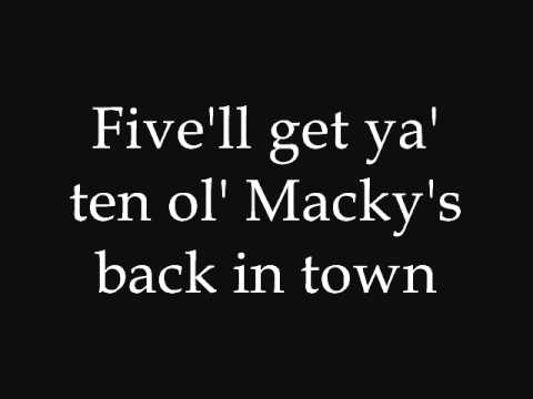 Bobby Darin - Mack the Knife (Lyrics On-Screen and in Description)