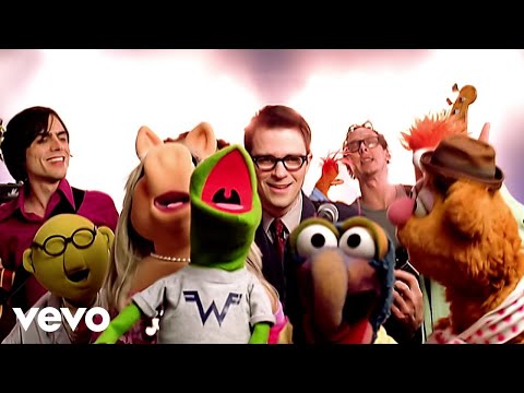 Weezer - Keep Fishin&#039; (Official Music VIdeo)