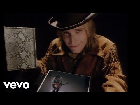 Tom Petty And The Heartbreakers - I Won&#039;t Back Down (Official Music Video)