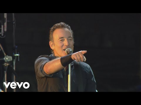 Bruce Springsteen - Dancing In the Dark (from Born In The U.S.A. Live: London 2013)