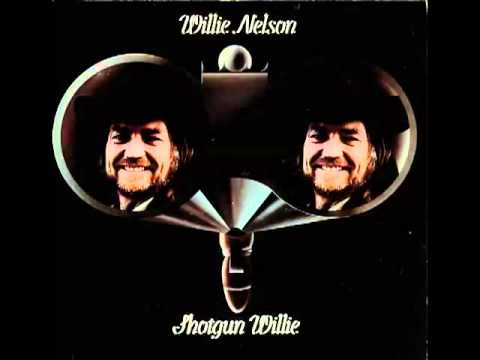 Willie Nelson - Bubbles in My Beer